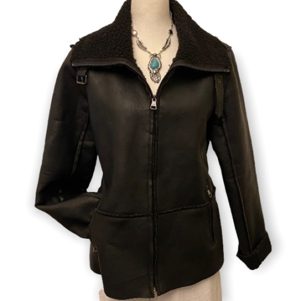 Madden Girl Faux Leather Shearling Fleece Lined Black Jacket Size Large Logos